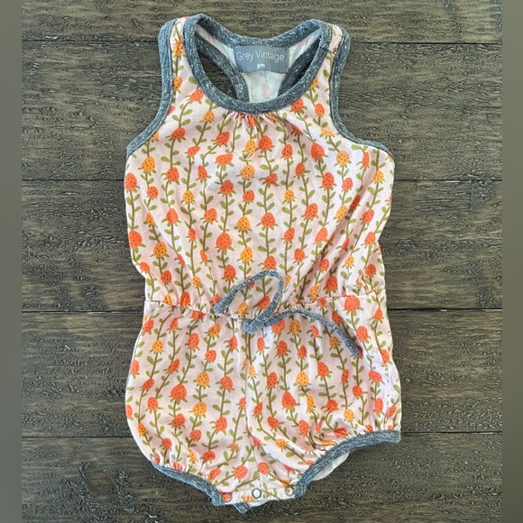 Grey Vintage romper - Picture 1 of 1